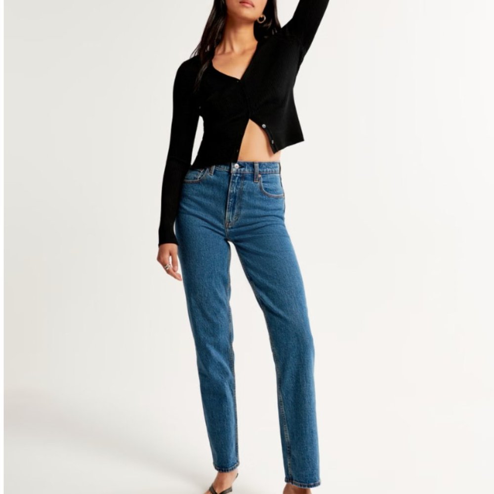 Abercrombie & Fitch Ultra High Rise 90s Straight Jean